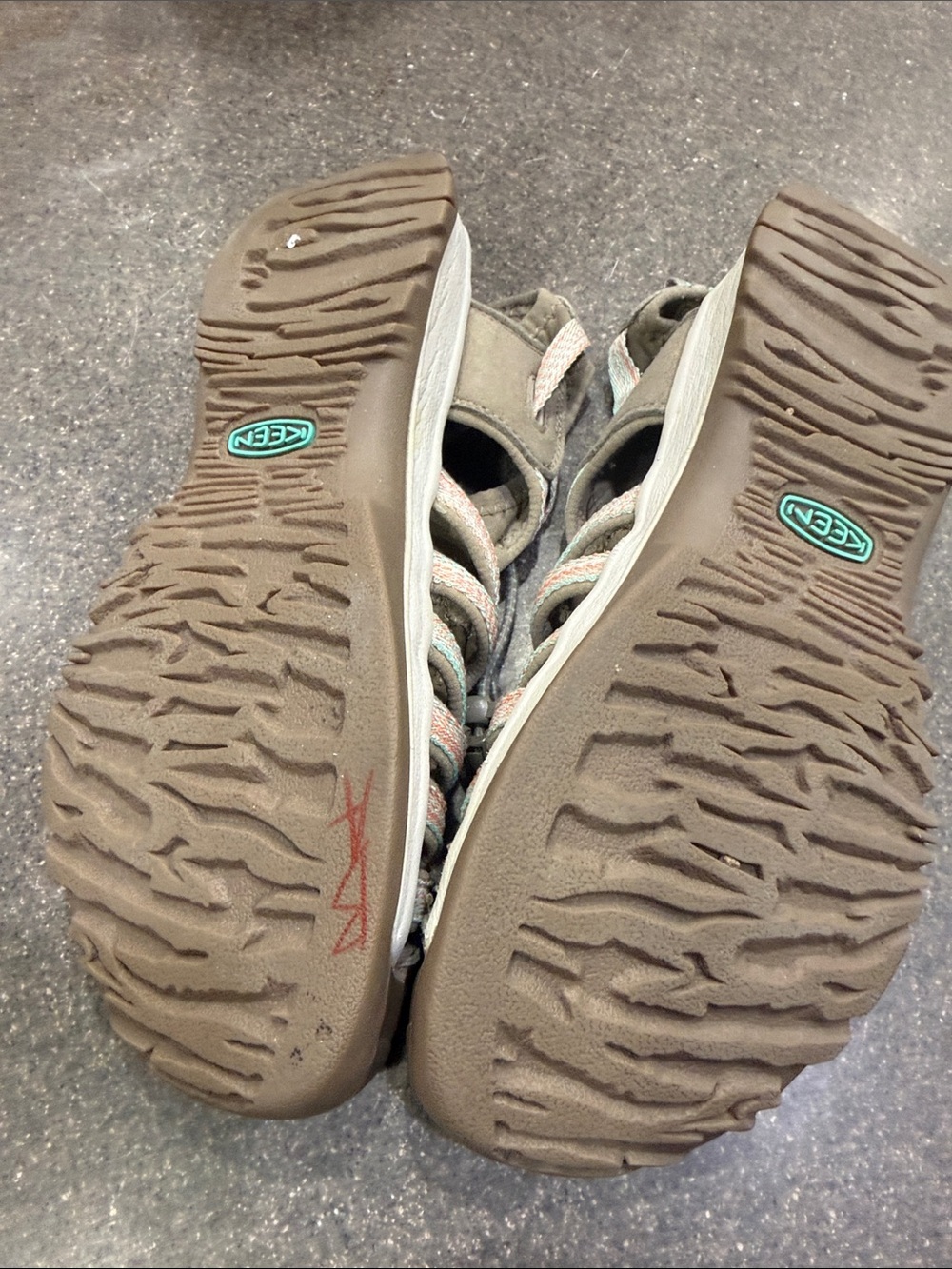 KEEN Women's astoria west hiking Sandals in Taupe with Coral Accents - Picture 8 of 12